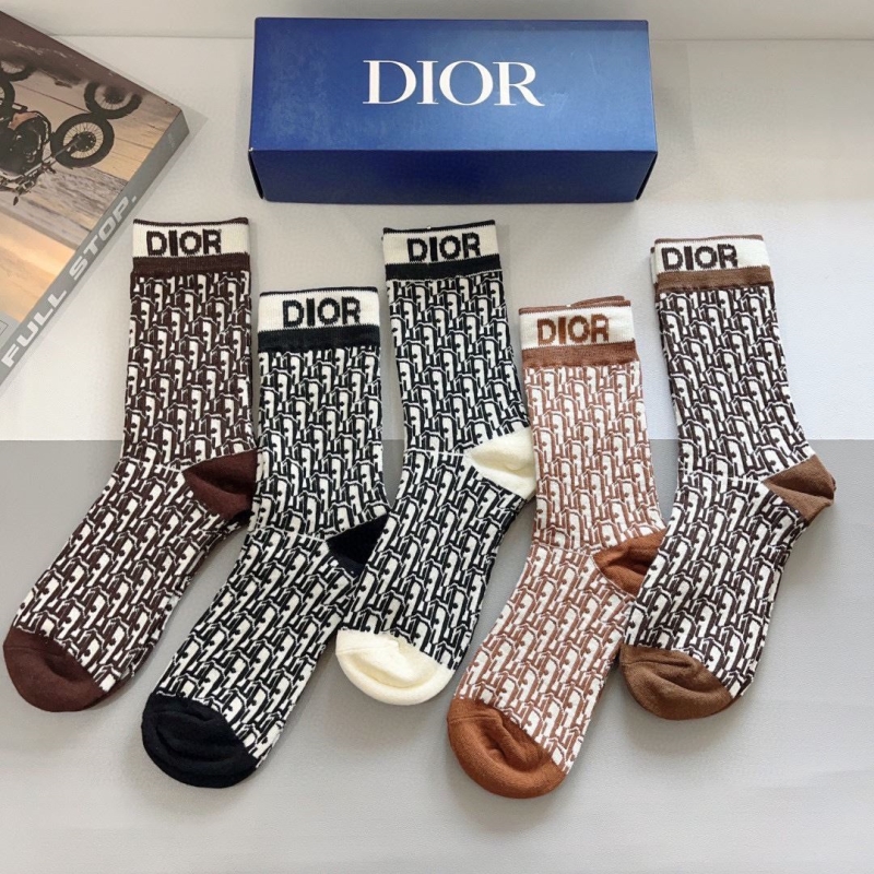 DIOR